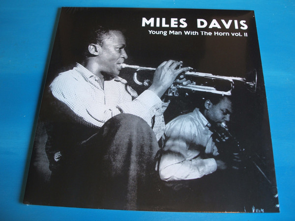 MILES DAVIS - YOUNG MAN WITH THE HORN VOL.II